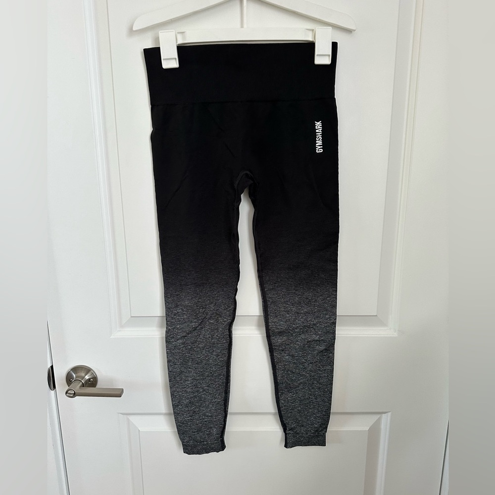 Black ombré gymshark leggings